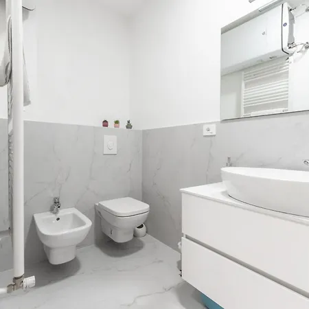Luce - Free Parking Appartement *